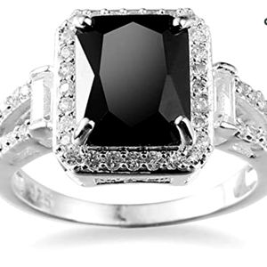 925 Sterling Silver, Onyx & CZ Ring NWT